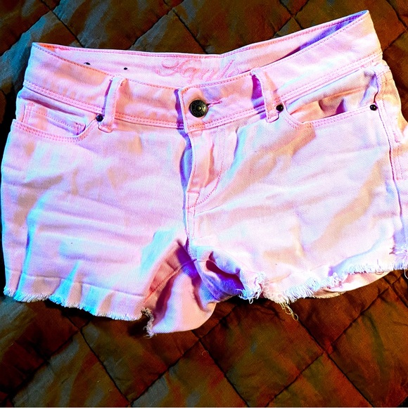 dELiA*s Light Pink Denim cutoff Shorts - Picture 1 of 3